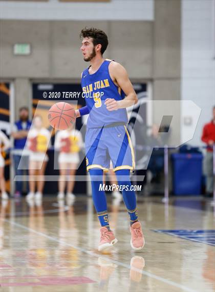 Thumbnail 3 in San Juan vs. Judge Memorial (UHSAA 3A Quarterfinal) photogallery.