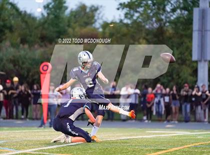 Thumbnail 3 in Yonkers Brave [Saunders Trades & Tech/Lincoln/Riverside/Palisade Prep] @ John Jay photogallery.