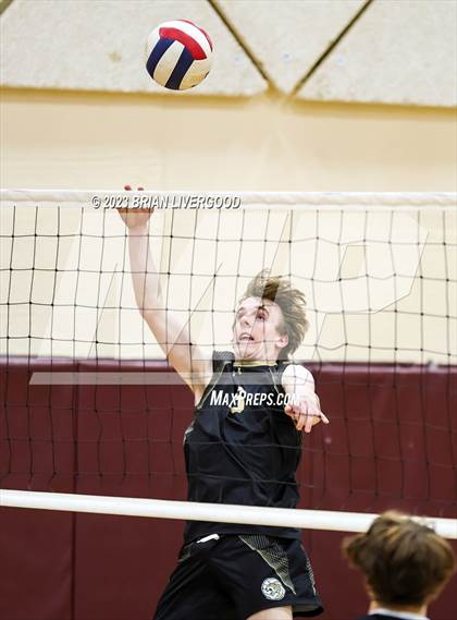 Thumbnail 2 in Rock Canyon vs. Pueblo South photogallery.