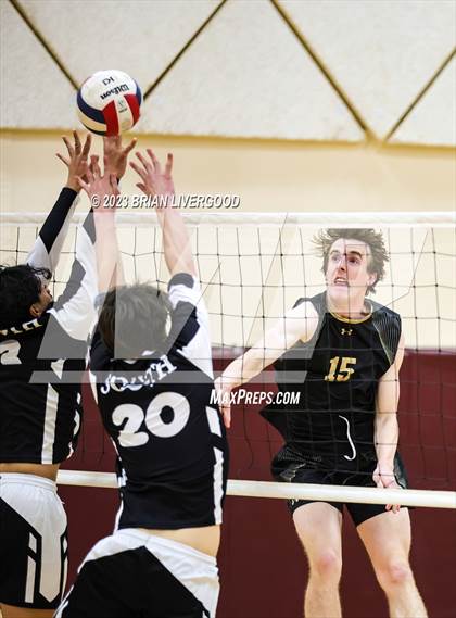 Thumbnail 1 in Rock Canyon vs. Pueblo South photogallery.