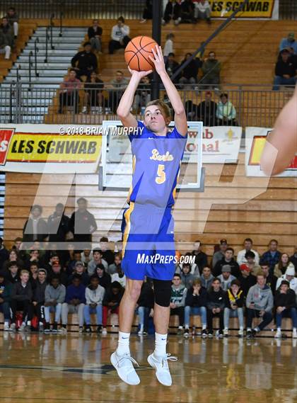 Thumbnail 1 in Oak Hill Academy vs Barlow (Les Schwab Invitational) photogallery.