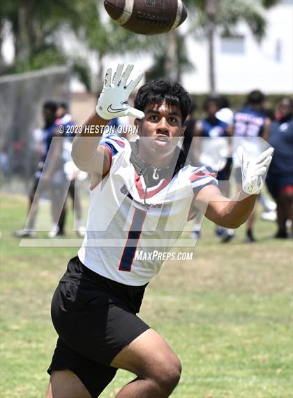 Thumbnail 3 in Buena Park vs. Glenn (Ocean View Seahawk Classic) photogallery.
