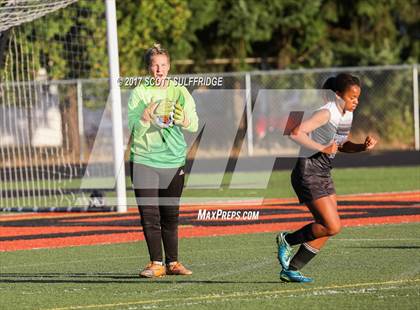 Thumbnail 2 in South Medford @ Roseburg photogallery.