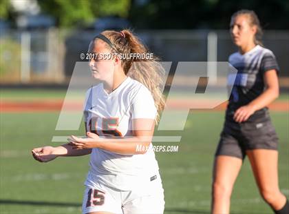 Thumbnail 1 in South Medford @ Roseburg photogallery.