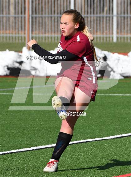Thumbnail 3 in Poland vs. Avoca Central (NYSPHSAA Class D Final) photogallery.
