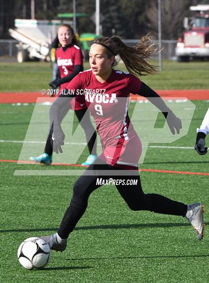 Thumbnail 2 in Poland vs. Avoca Central (NYSPHSAA Class D Final) photogallery.