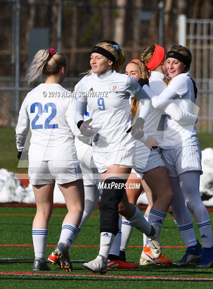 Thumbnail 3 in Poland vs. Avoca Central (NYSPHSAA Class D Final) photogallery.