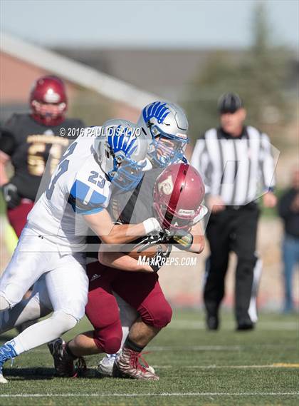 Thumbnail 2 in Ponderosa vs. Broomfield (CHSAA 4A Quarter-Final) photogallery.