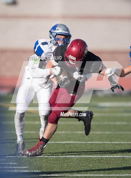 Thumbnail 2 in Ponderosa vs. Broomfield (CHSAA 4A Quarter-Final) photogallery.