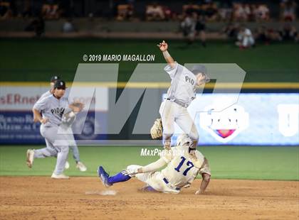Thumbnail 3 in Pioneer vs Georgetown (UIL 5A Semifinal) photogallery.