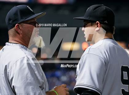 Thumbnail 2 in Pioneer vs Georgetown (UIL 5A Semifinal) photogallery.