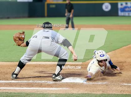 Thumbnail 3 in Pioneer vs Georgetown (UIL 5A Semifinal) photogallery.