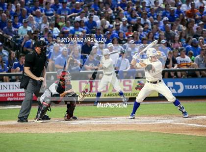 Thumbnail 3 in Pioneer vs Georgetown (UIL 5A Semifinal) photogallery.