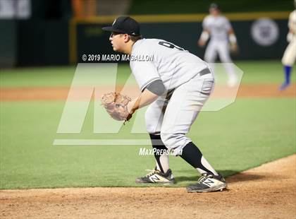 Thumbnail 1 in Pioneer vs Georgetown (UIL 5A Semifinal) photogallery.