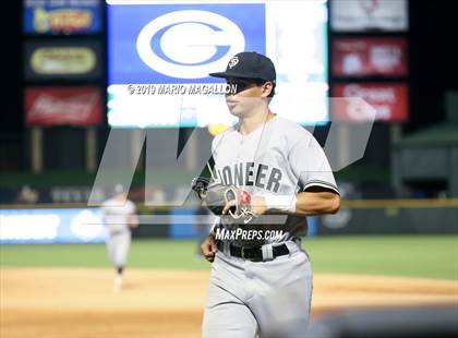 Thumbnail 2 in Pioneer vs Georgetown (UIL 5A Semifinal) photogallery.
