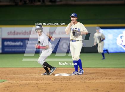 Thumbnail 2 in Pioneer vs Georgetown (UIL 5A Semifinal) photogallery.