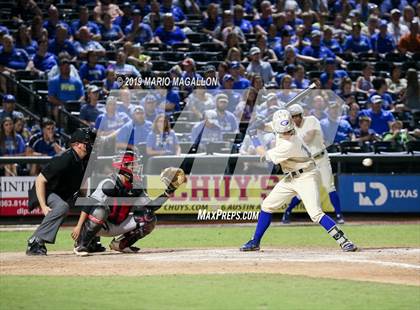 Thumbnail 2 in Pioneer vs Georgetown (UIL 5A Semifinal) photogallery.