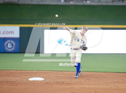 Thumbnail 1 in Pioneer vs Georgetown (UIL 5A Semifinal) photogallery.