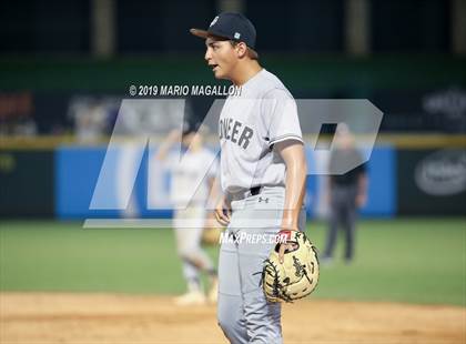 Thumbnail 1 in Pioneer vs Georgetown (UIL 5A Semifinal) photogallery.