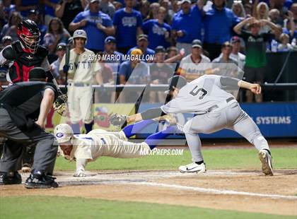 Thumbnail 2 in Pioneer vs Georgetown (UIL 5A Semifinal) photogallery.