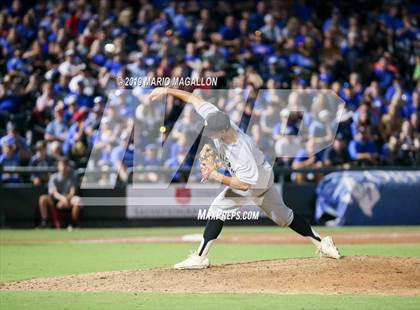 Thumbnail 1 in Pioneer vs Georgetown (UIL 5A Semifinal) photogallery.