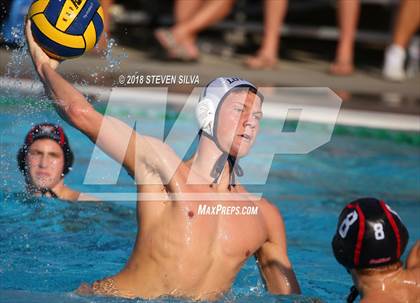 Thumbnail 3 in Harvard-Westlake vs. Loyola (CIF SoCal Regional D1 Semifinal) photogallery.