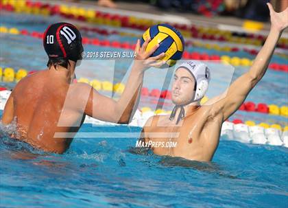 Thumbnail 3 in Harvard-Westlake vs. Loyola (CIF SoCal Regional D1 Semifinal) photogallery.