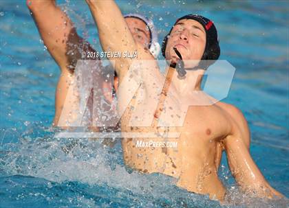 Thumbnail 3 in Harvard-Westlake vs. Loyola (CIF SoCal Regional D1 Semifinal) photogallery.