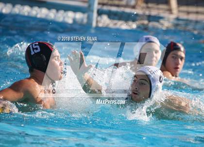 Thumbnail 1 in Harvard-Westlake vs. Loyola (CIF SoCal Regional D1 Semifinal) photogallery.