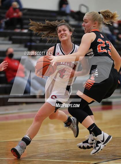 Thumbnail 1 in Amanda-Clearcreek vs. Circleville photogallery.