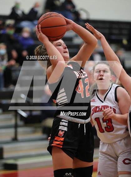 Thumbnail 2 in Amanda-Clearcreek vs. Circleville photogallery.