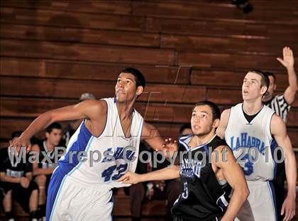 Thumbnail 2 in La Habra vs. Diamond Ranch (Orange Holiday Classic) photogallery.