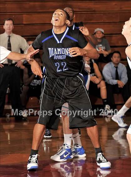 Thumbnail 2 in La Habra vs. Diamond Ranch (Orange Holiday Classic) photogallery.