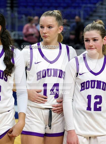 Thumbnail 2 in Boerne vs. Canyon (UIL 4A Basketball Semifinal Medal Ceremony) photogallery.