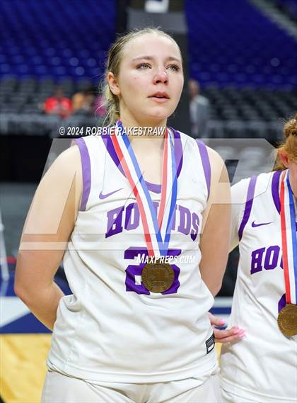 Thumbnail 1 in Boerne vs. Canyon (UIL 4A Basketball Semifinal Medal Ceremony) photogallery.