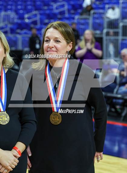 Thumbnail 2 in Boerne vs. Canyon (UIL 4A Basketball Semifinal Medal Ceremony) photogallery.