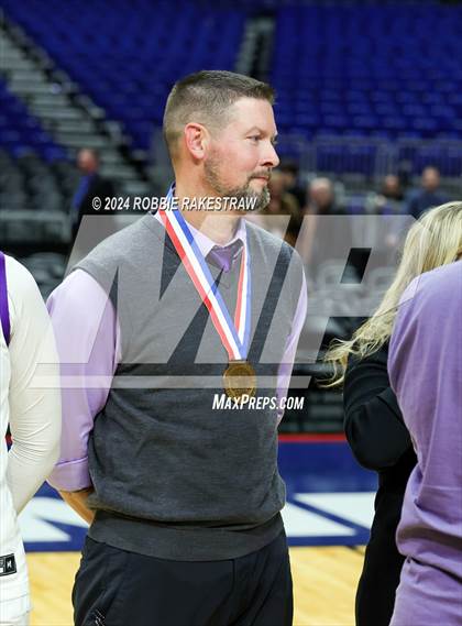 Thumbnail 1 in Boerne vs. Canyon (UIL 4A Basketball Semifinal Medal Ceremony) photogallery.