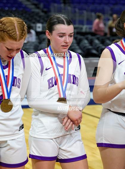Thumbnail 1 in Boerne vs. Canyon (UIL 4A Basketball Semifinal Medal Ceremony) photogallery.