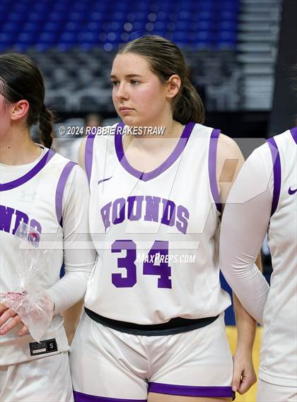 Thumbnail 1 in Boerne vs. Canyon (UIL 4A Basketball Semifinal Medal Ceremony) photogallery.