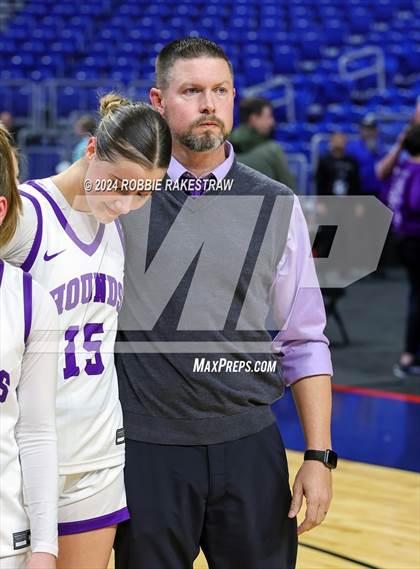 Thumbnail 1 in Boerne vs. Canyon (UIL 4A Basketball Semifinal Medal Ceremony) photogallery.