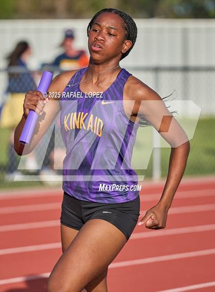 Thumbnail 1 in Rosehill Eagle Relays (4x400M) photogallery.