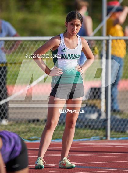 Thumbnail 2 in Rosehill Eagle Relays (4x400M) photogallery.
