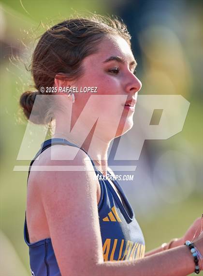 Thumbnail 1 in Rosehill Eagle Relays (4x400M) photogallery.