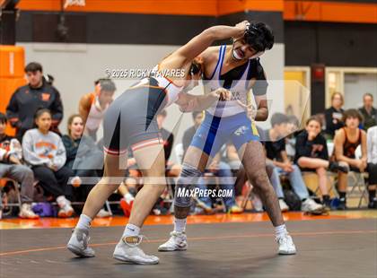 Thumbnail 2 in Newark Memorial @ Washington photogallery.