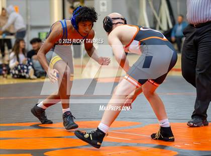 Thumbnail 3 in Newark Memorial @ Washington photogallery.