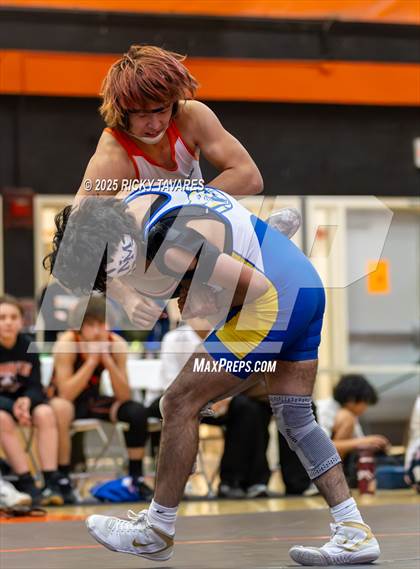 Thumbnail 2 in Newark Memorial @ Washington photogallery.