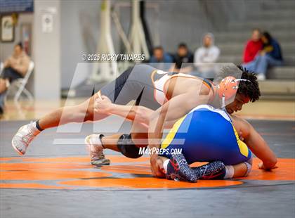 Thumbnail 2 in Newark Memorial @ Washington photogallery.