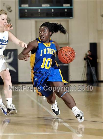 Thumbnail 3 in JW North vs. Santa Margarita (Larry Doyle Tournament) photogallery.