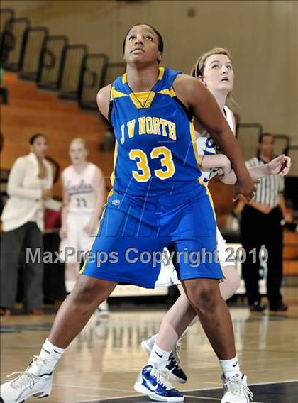 Thumbnail 3 in JW North vs. Santa Margarita (Larry Doyle Tournament) photogallery.