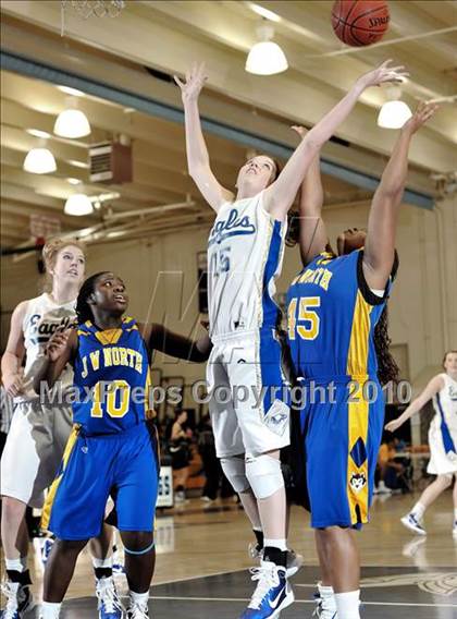 Thumbnail 2 in JW North vs. Santa Margarita (Larry Doyle Tournament) photogallery.